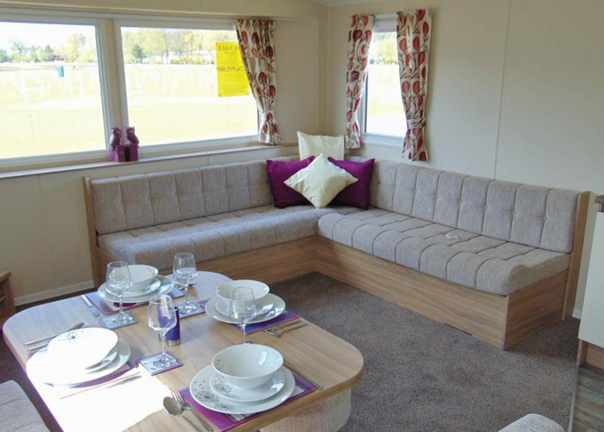 Отель St Cyrus Park Монтроз Экстерьер фото